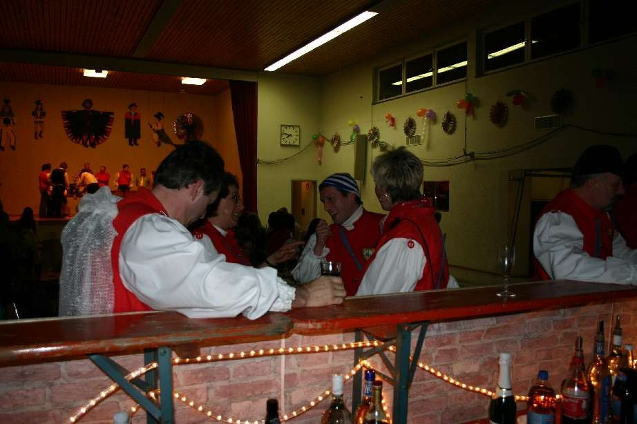 2008 wurstverkauf hexennacht egesheim 20110325