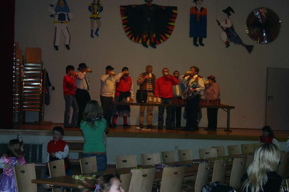 2008 wurstverkauf hexennacht egesheim 20110325