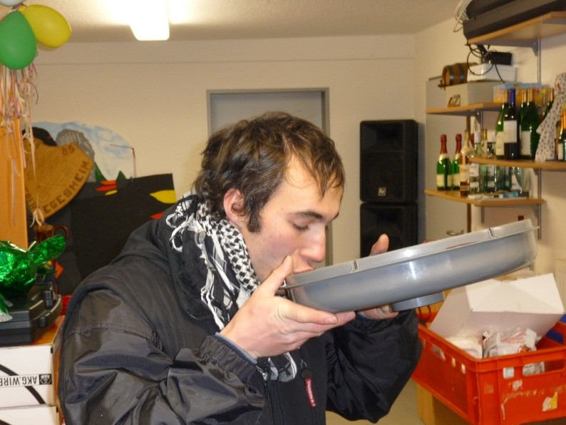 2010 wurstverkauf egesheim 20110325