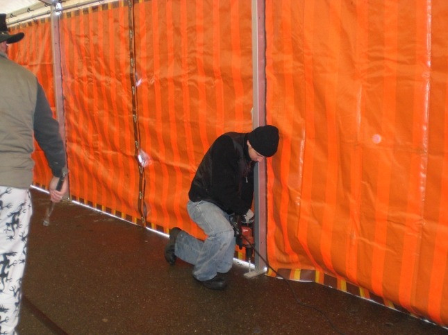 2010 zeltaufbau jubilaeum egesheim 20110325