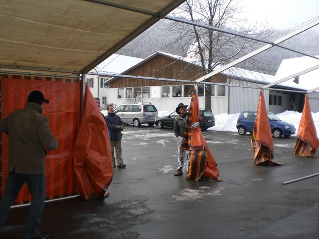 2010 zeltaufbau jubilaeum egesheim 20110325