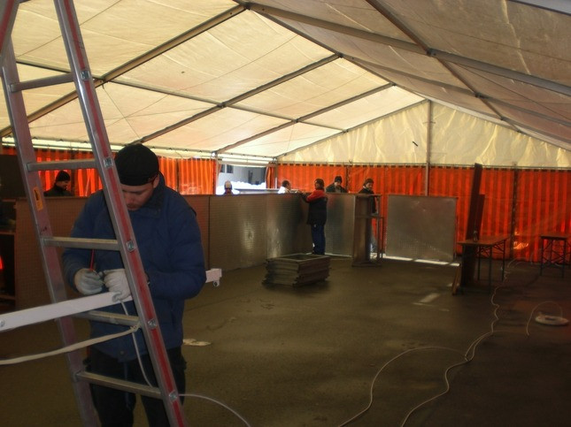 2010 zeltaufbau jubilaeum egesheim 20110325