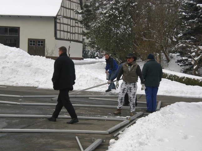 2010 zeltaufbau jubilaeum egesheim 20110325