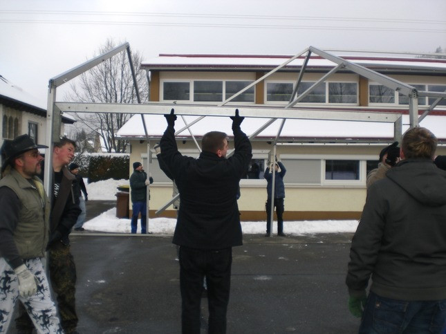 2010 zeltaufbau jubilaeum egesheim 20110325